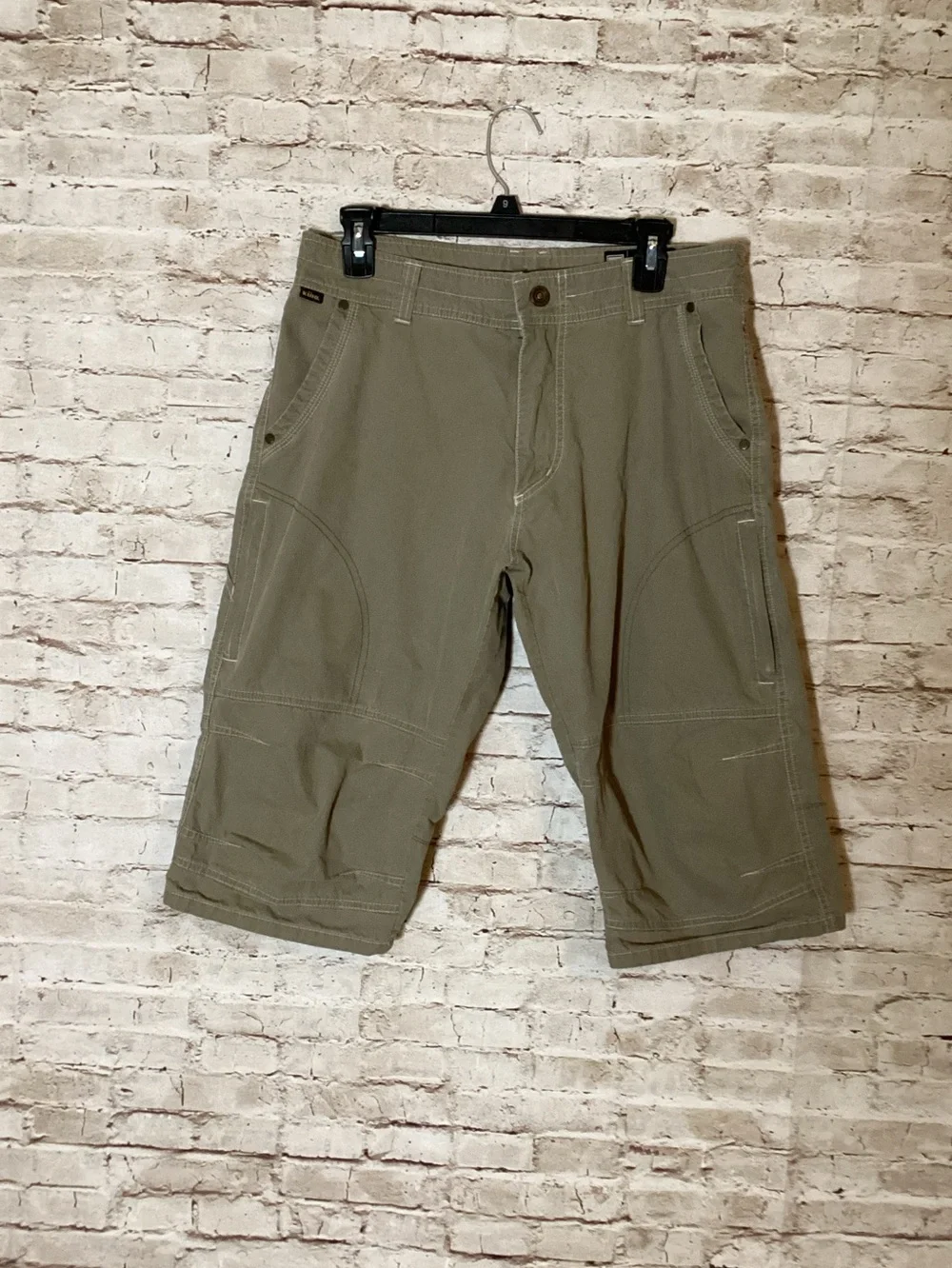 Kuhl men’s khaki Cargo shorts